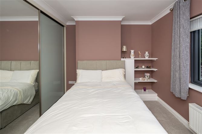 Cluain Mhuire, 91 Earlwood Estate, The Lough, Cork City