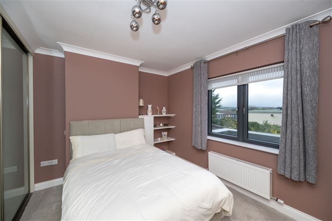 Cluain Mhuire, 91 Earlwood Estate, The Lough, Cork City