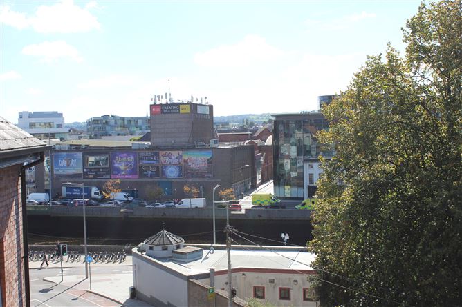 Apartment 41, Knapp's Square, Carroll's Quay, Cork City, Co. Cork