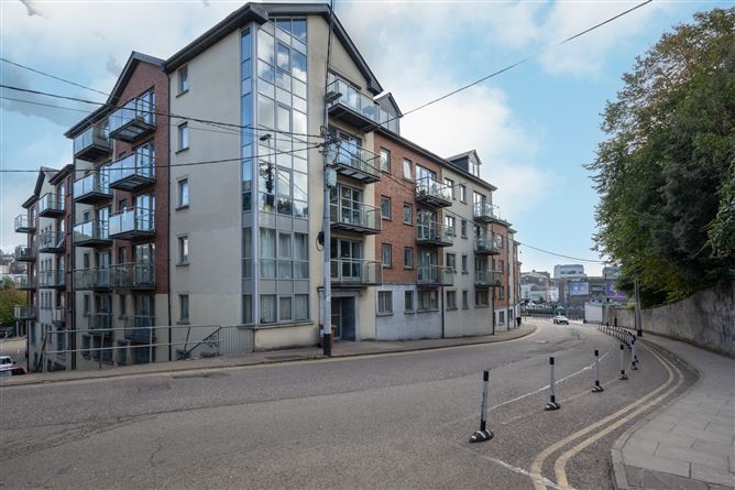 Apartment 41, Knapp's Square, Carroll's Quay, Cork City, Co. Cork