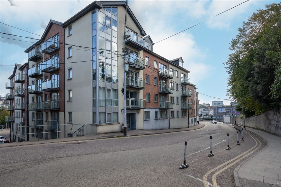 Apartment 41, Knapp's Square, Carroll's Quay, Cork City, Co. Cork