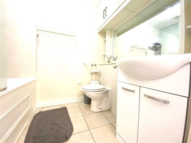 Cassian Court South, Royal Canal Park, Ashtown, Dublin 15