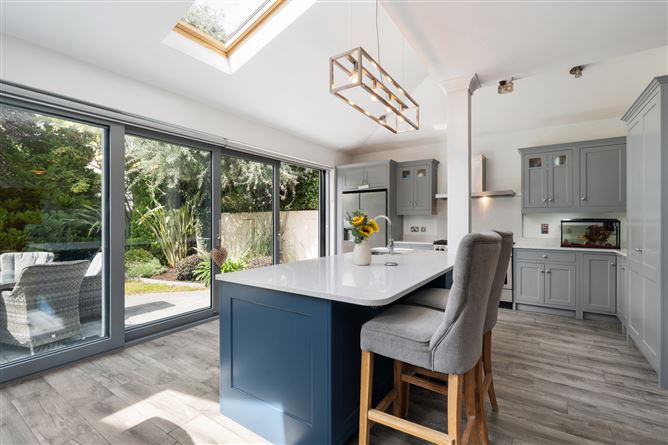 Photo 7 of 25 — 15 Weston Court, Weston Park, Lucan, Co. Dublin
