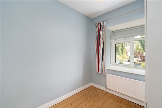 Photo 17 of 25 — 15 Weston Court, Weston Park, Lucan, Co. Dublin