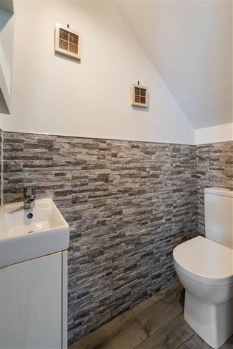 Photo 11 of 25 — 15 Weston Court, Weston Park, Lucan, Co. Dublin