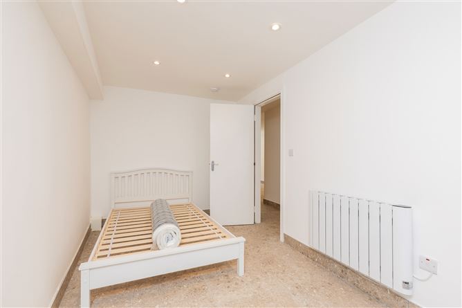 Photo 7 of 12 — Flat 1, 7B Dunne Street, North City Centre, Dublin 1