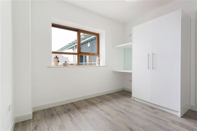 8 34 Ushers Quay, South City Centre, Dublin 8