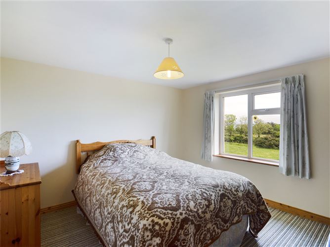 Querrin, Kilkee, Co. Clare.