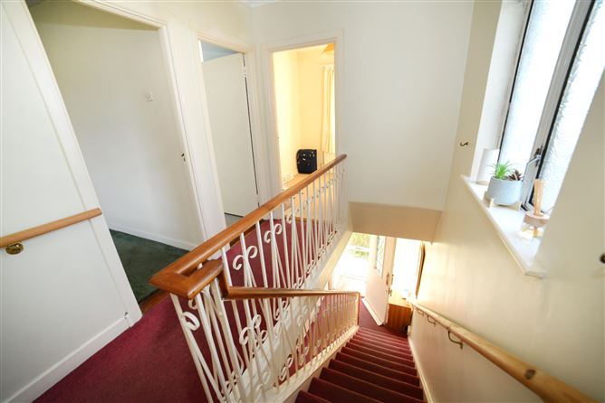 37 Ballinteer Drive, Dundrum, Dublin