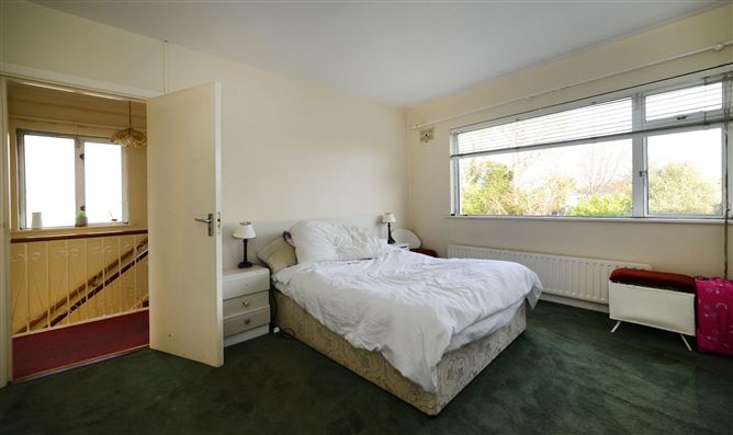 37 Ballinteer Drive, Dundrum, Dublin