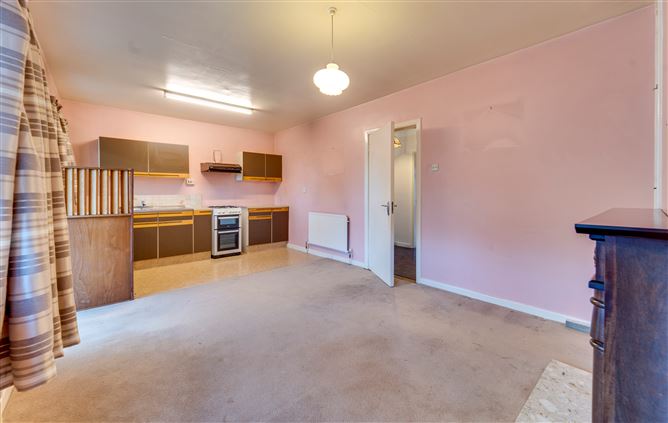 89 Woodley Park, Kilmacud, Dublin 14