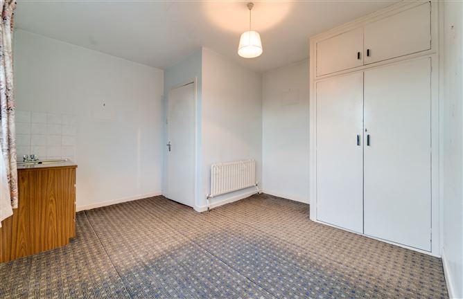 89 Woodley Park, Kilmacud, Dublin 14