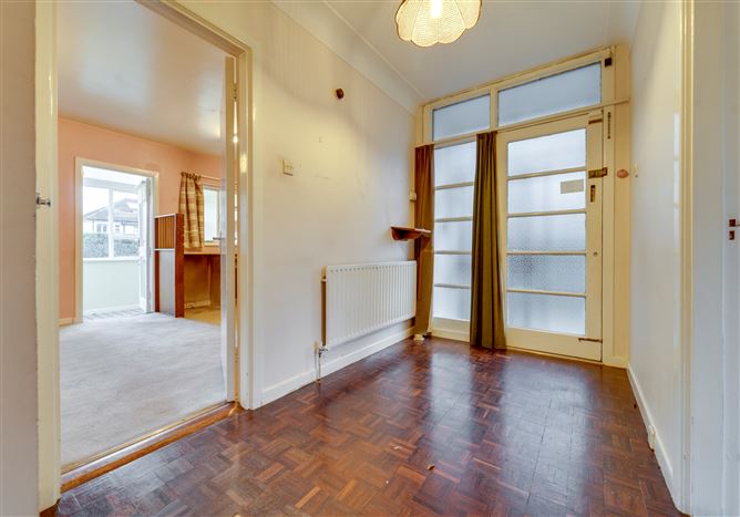 89 Woodley Park, Kilmacud, Dublin 14