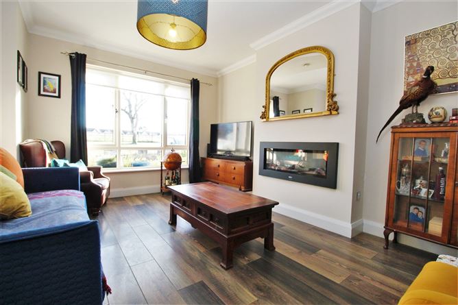 8 Castlegrange Lawn, Castaheany, Clonsilla, Dublin 15