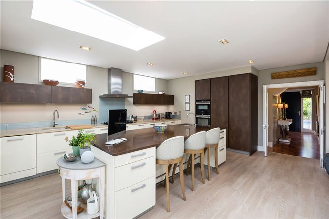 33 Hyde Park Avenue, Blackrock, Co. Dublin