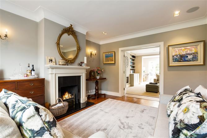 33 Hyde Park Avenue, Blackrock, Co. Dublin