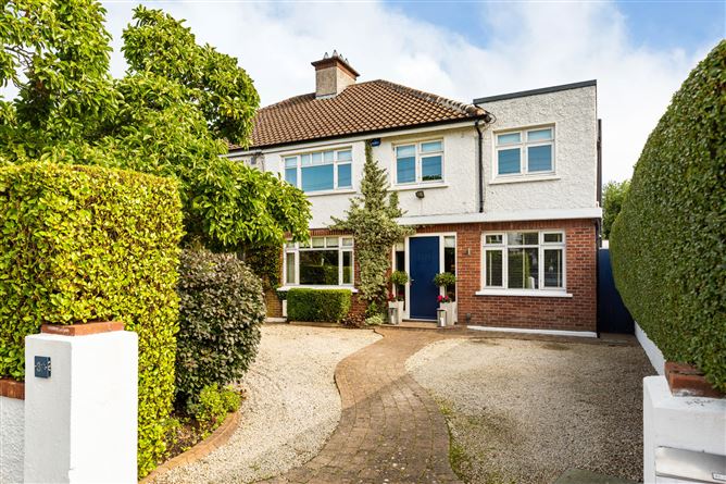 33 Hyde Park Avenue, Blackrock, Co. Dublin