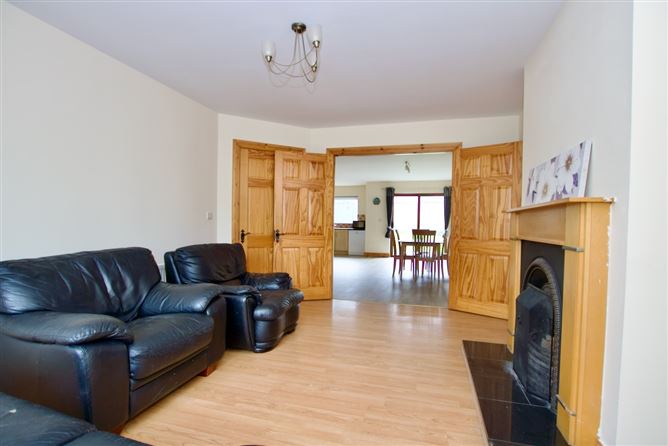 4 Auburn Vilage, Ballymahon, Longford