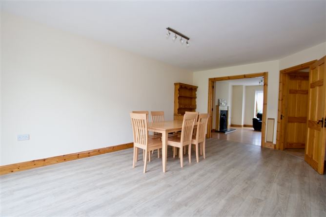 4 Auburn Vilage, Ballymahon, Longford