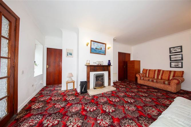 72 St Peter`s Terrace, Howth, Dublin 13, County Dublin