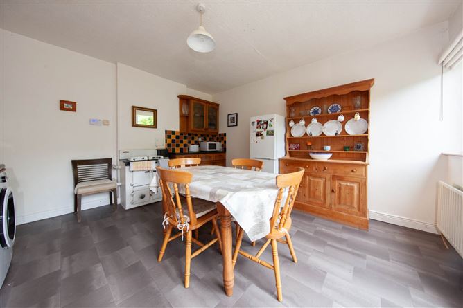 72 St Peter`s Terrace, Howth, Dublin 13, County Dublin