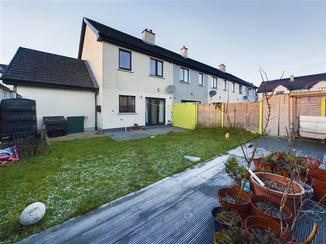 60 Cois Na Habhain, Moate, County Westmeath
