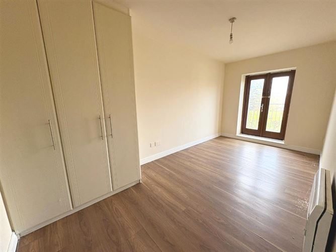 6 Elmfield Court, Clondalkin, Dublin 22