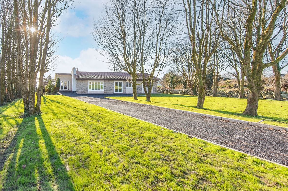 Coast Road, Curragreen, Oranmore, Co. Galway