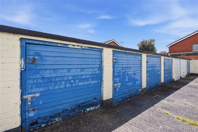 https://photos-a.propertyimages.ie/media/4/4/4/5004444/50177ac6-fa77-419c-8210-06aced741e21_l.jpg