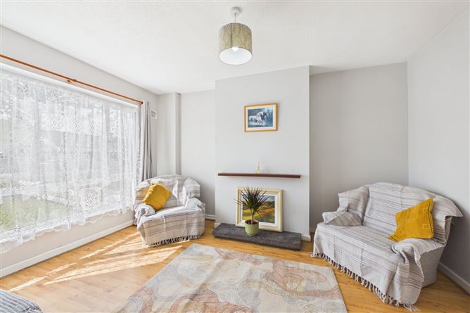 31 Oak Drive, Hillview, Waterford City, Co. Waterford