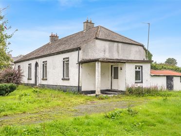 The Old Schoolhouse, Ballynacarrigy, Westmeath