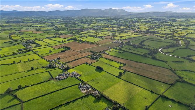 Lands c40 Acres, Mantlehill, Golden, Co. Tipperary