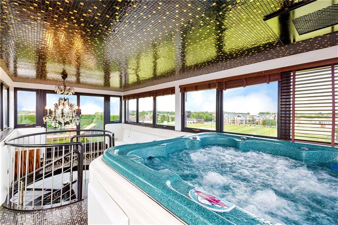 Penthouse Apartment, Holyrood Castle, Holyrood Park, Sandymount, Dublin 4