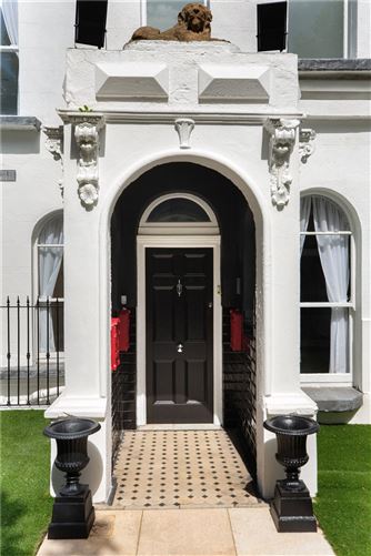 Penthouse Apartment, Holyrood Castle, Holyrood Park, Sandymount, Dublin 4