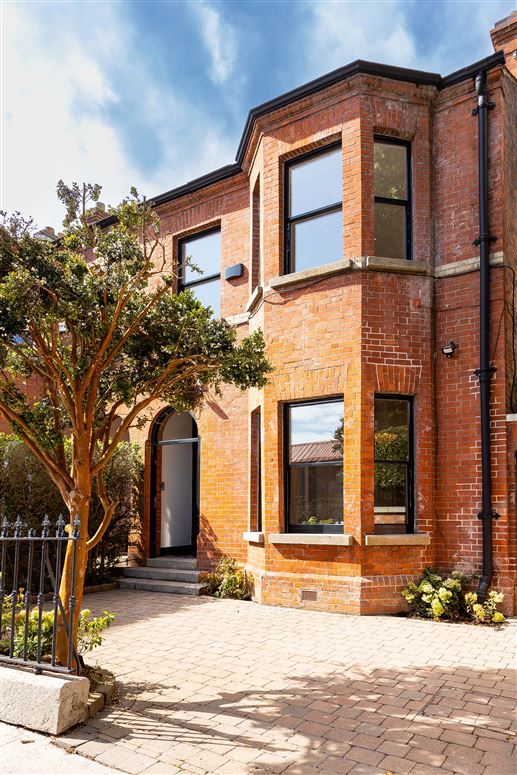 3 Anglesea Road, Ballsbridge,   Dublin 4