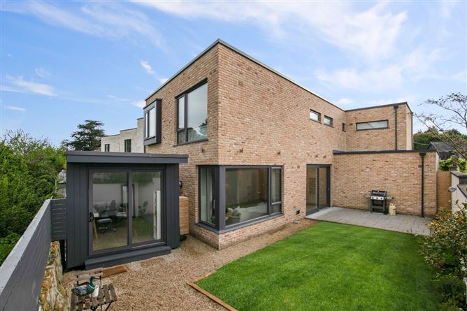 4 Killea, Barnhill Road, Dalkey, Co. Dublin