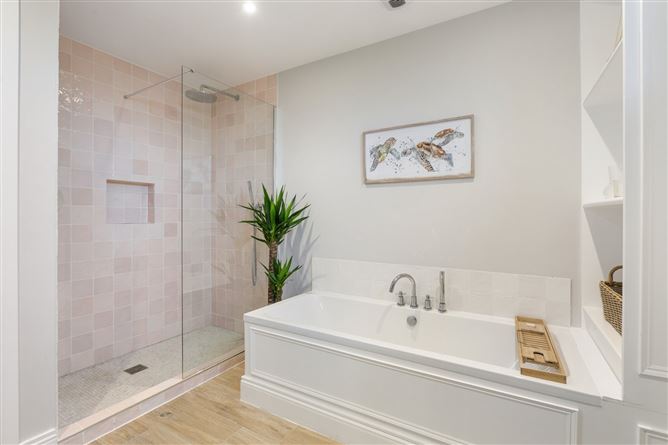 4 Killea, Barnhill Road, Dalkey, Co. Dublin