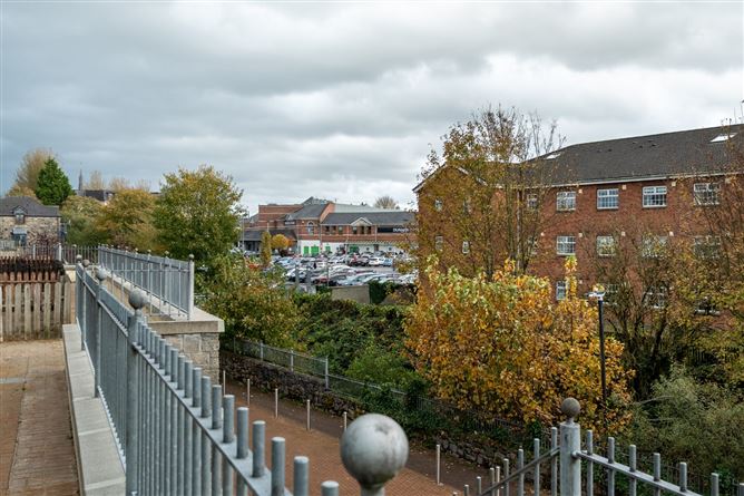 Apt 3, Block 4, Main Street, Tullamore, Co. Offaly