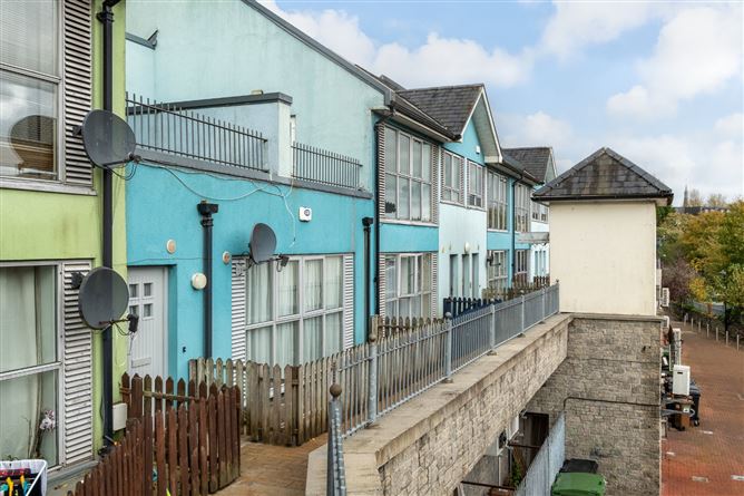Apt 3, Block 4, Main Street, Tullamore, Co. Offaly