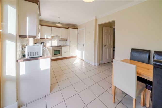 19 Carrabeag, Newport Road, Castlebar, Co. Mayo, F23RK26