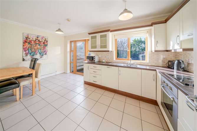 19 Carrabeag, Newport Road, Castlebar, Co. Mayo, F23RK26