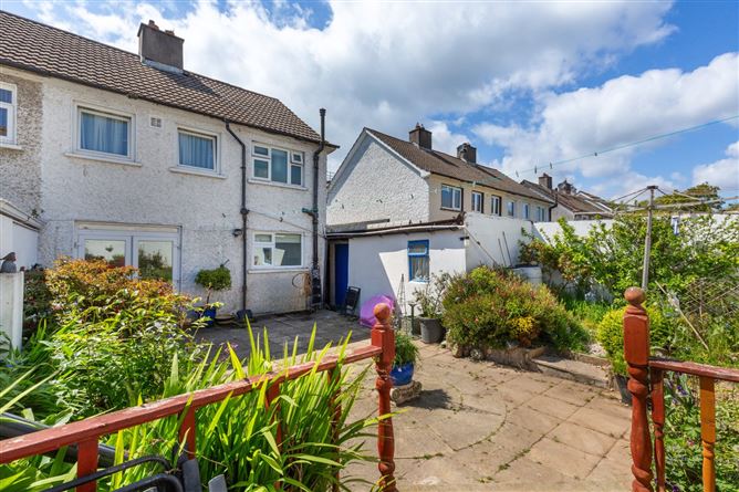 73 Oakton Park, Ballybrack, Co. Dublin