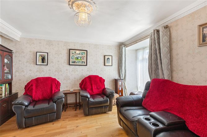 73 Oakton Park, Ballybrack, Co. Dublin