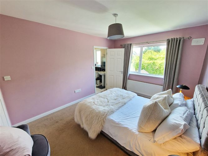 15 Shanacloon, Ennis, Co. Clare
