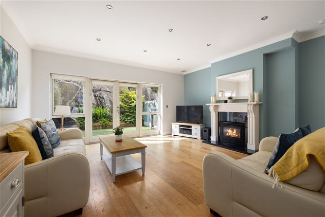 13 Knockcree, Glenamuck Road, Carrickmines, Dublin 18