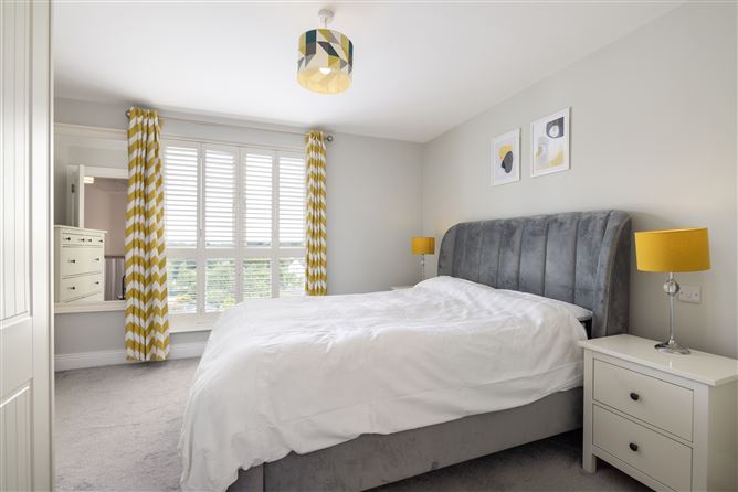 13 Knockcree, Glenamuck Road, Carrickmines, Dublin 18