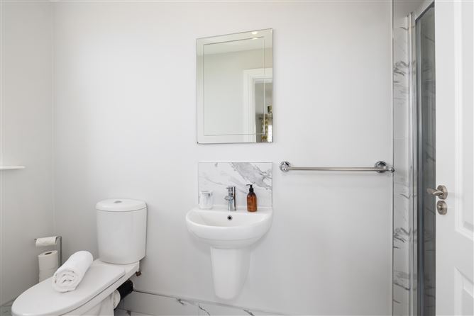13 Knockcree, Glenamuck Road, Carrickmines, Dublin 18