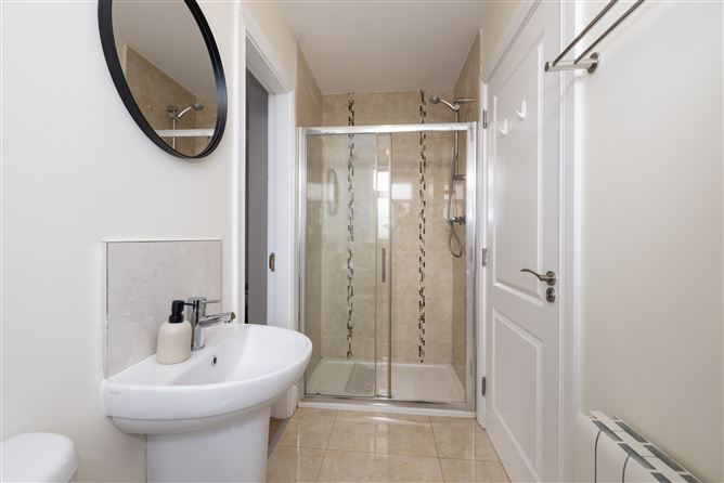 13 Knockcree, Glenamuck Road, Carrickmines, Dublin 18