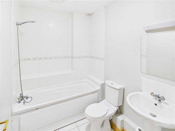 8 Colliers Brook, Tullamore, Co. Offaly
