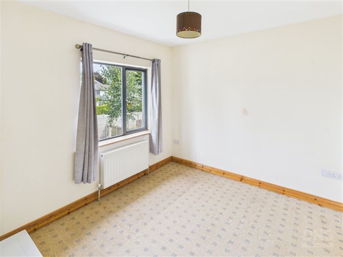 8 Colliers Brook, Tullamore, Co. Offaly